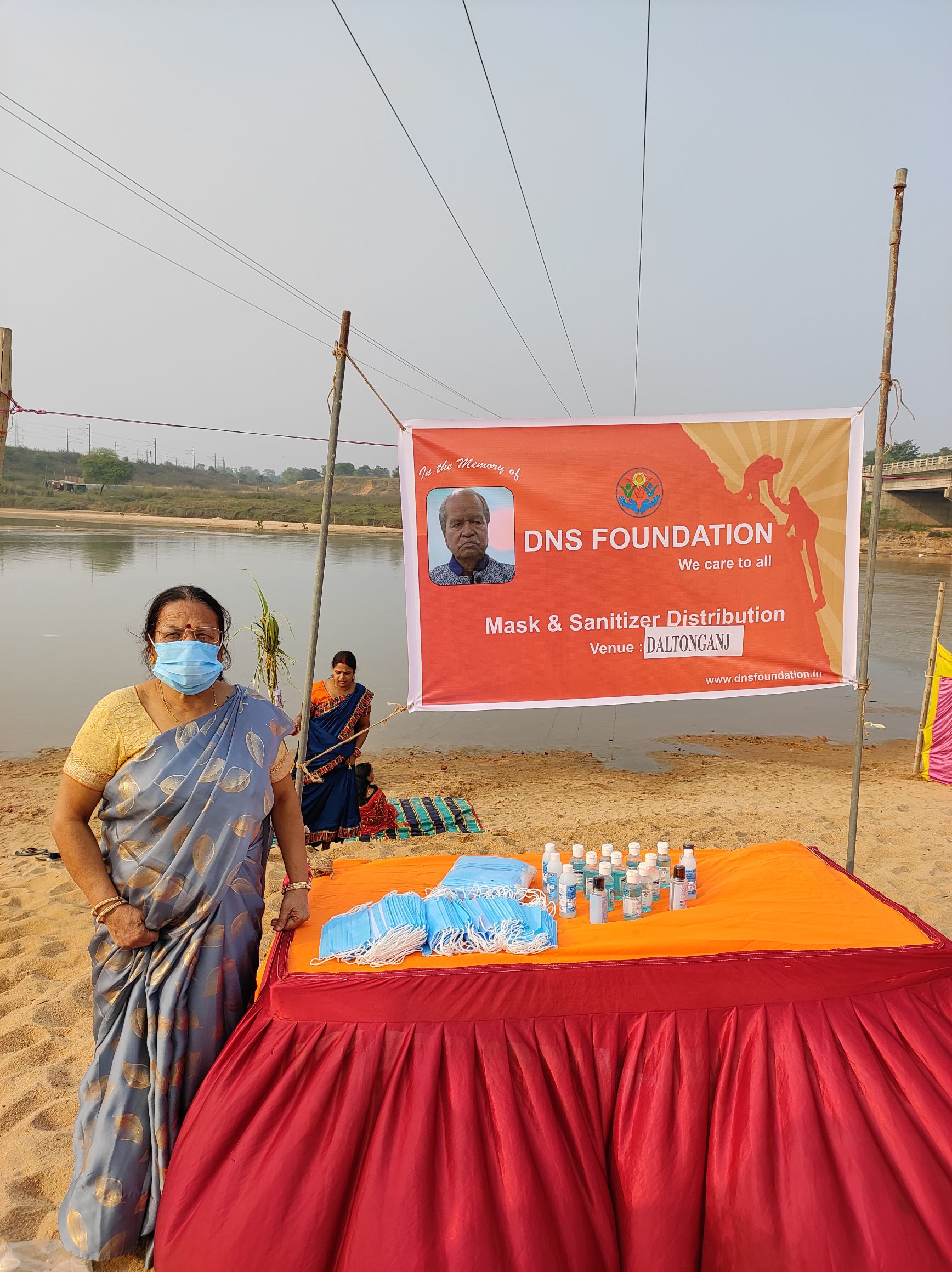 Mask & Senetizer Distribution on Chhat Ghat